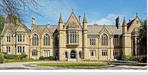 25,000 University Of Bradford Global Development Masters Scholarships