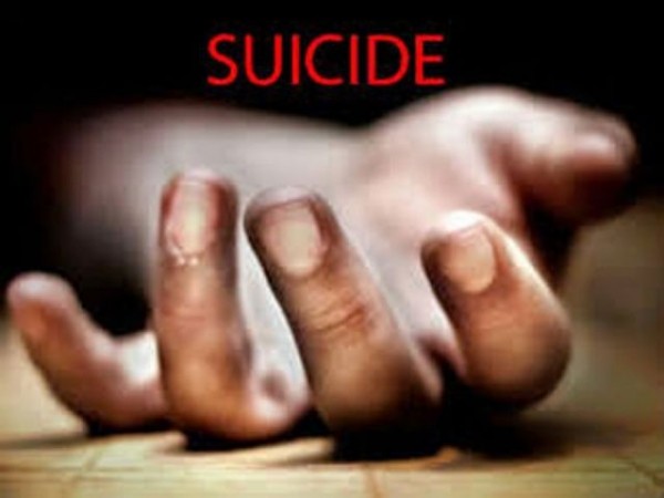 100 Level Female Student Commit Suicide Over 9 F's In 9 Courses