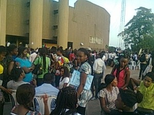 Uniben Students Queue up by 3am for Clearance - Share your experience