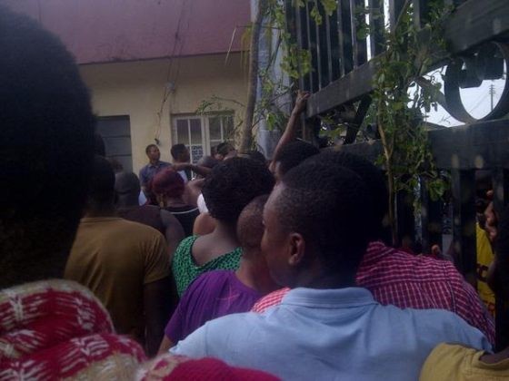 Student protest over lack of light and water at University of Calabar.