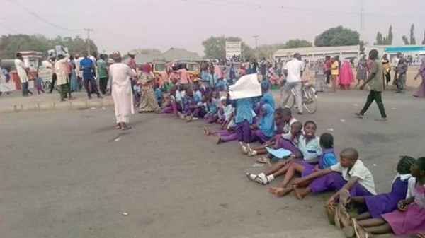 Primary School Pupil Protest Over Non Payment Of Their Teachers Salary