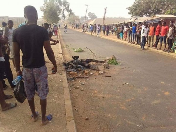 Angry Youths Set Man Ablaze At Markurdi Varsity