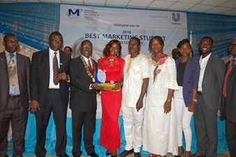 UNILORIN Awards Akintobi Ifeoluwa Elizabeth The Best Marketing Student