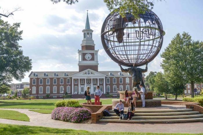 International Scholarships 2021 at High Point University – USA