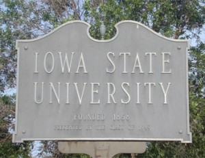 $8,000 / $4,000 Undergraduate Scholarship At Iowa State University, USA