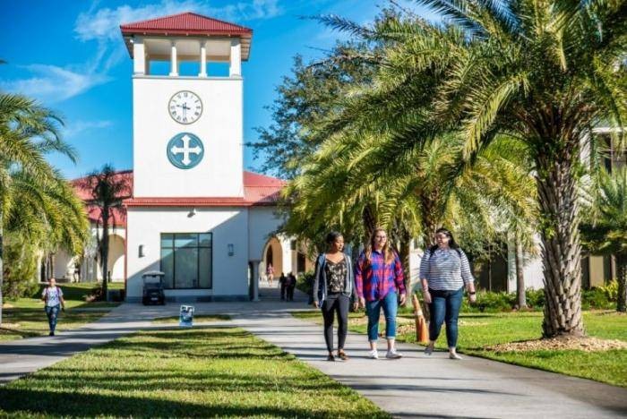 Scholarships at Saint Leo University, USA, + Scholarship at University of Dundee – UK, 2023