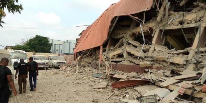 No Compromise on Building Plan, Collapsed School Director Maintains