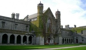 2,000 International Undergraduate Scholarships At NUI, Ireland