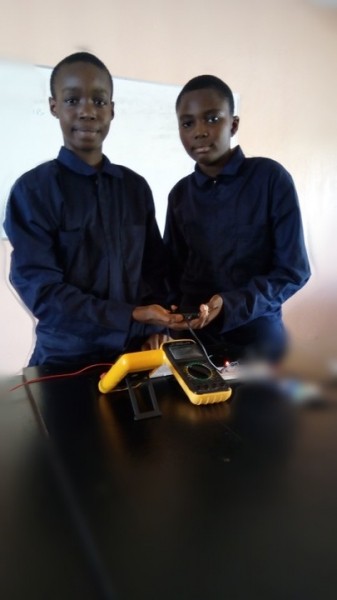 Jss 1 Students Construct A Rechargeable Mobile Phone Charger