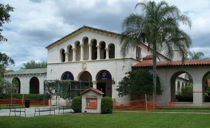 Alfond Scholars Programme 2021 at Rollins College of Liberal Arts, USA