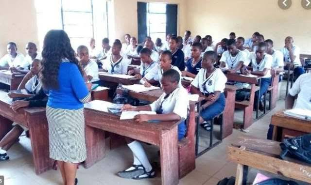 Ondo govt threatens to shut schools over non-compliance to COVID19 rules