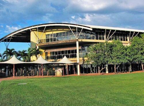 International High Achieving Scholarship At Charles Darwin University - Australia 2019