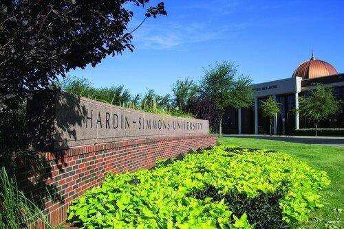 2022 Trustee Scholarships at Hardin – Simmons University , USA