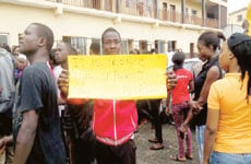 NIJ Students Protest Abnormal Treatment