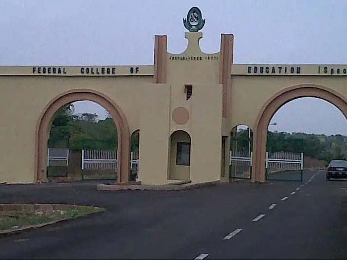 List Of Accredited Courses Offered In FCE Oyo (Federal College Of Education, Oyo)