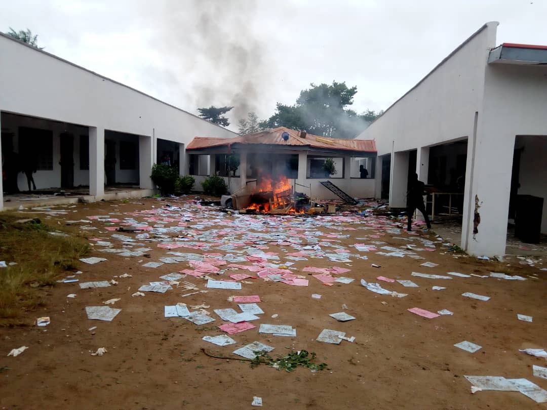 Osun Polytechnic Iree Shut Indefinitely After Students Set School Clinic Ablaze Over Colleagues Death