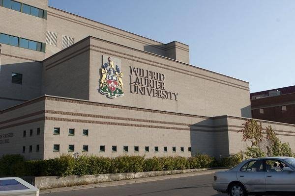 Farouk & Dawn Ahamed International Student Scholarships 2021 at Wilfrid Laurier University, Canada