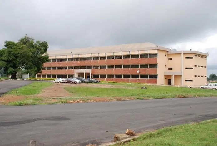 UNIOSUN Admission Requirements For UTME & Direct Entry Candidates