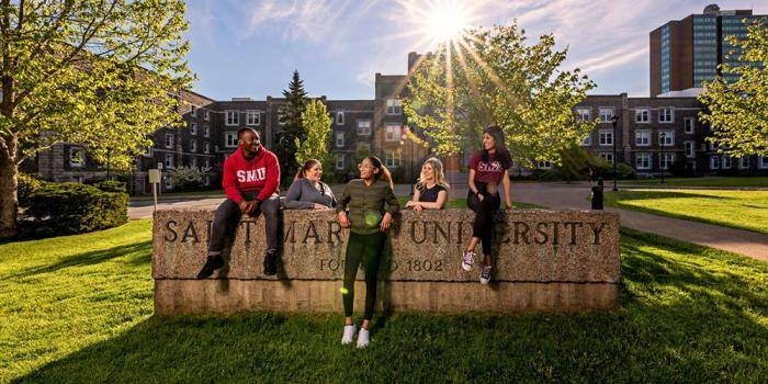 Presidential International Baccalaureate Scholarships 2021 at Saint Mary’s University, Canada