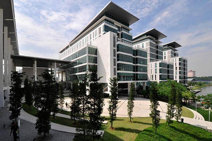 2021 Pharmacy (Hons) Scholarships for International Students at University of Cyberjaya - Malaysia