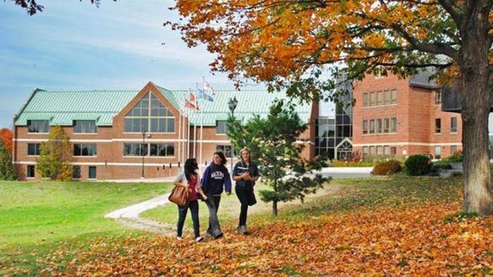 International President’s Award At Algoma University - Canada 2020