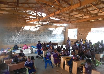 Ogun Public School Where Pupils Learn Under Leaky Roof [Pic]