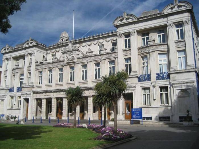 2021 Law Bursary for International Students at Queen Mary University of London