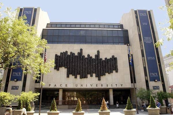 2022 President’s Scholarships at Pace University, USA