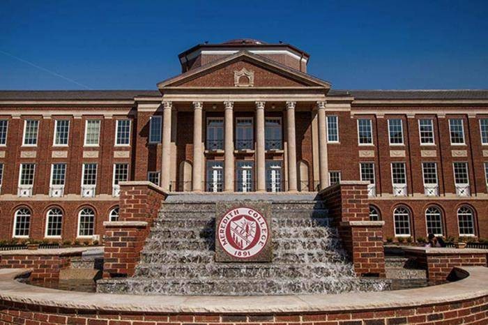 Meredith Legacy International Scholarships at Meredith College, USA 2022