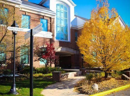 2021 Global Scholarships at Hiram College - USA