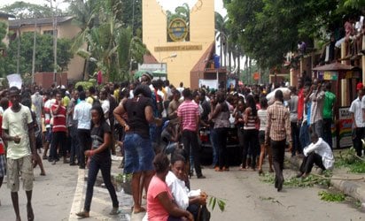 UNILAG Students, Lecturers Want to Resume Next Week