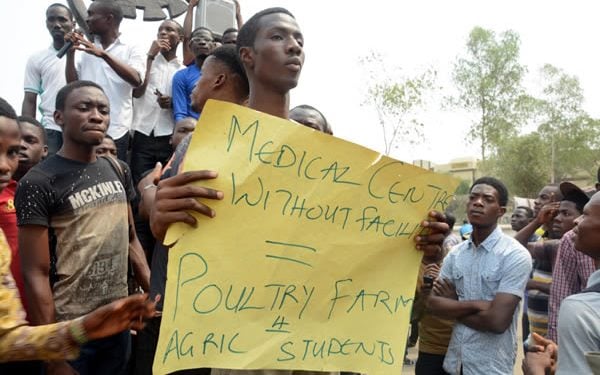 [Hot] YABATECH Students Protest Death Of Colleague